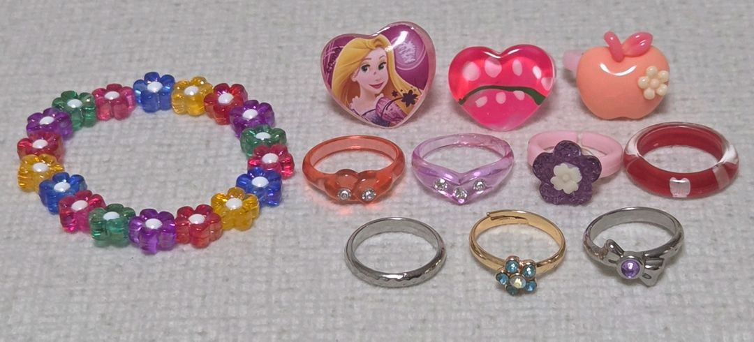 장난감들 일괄 판매 이미지