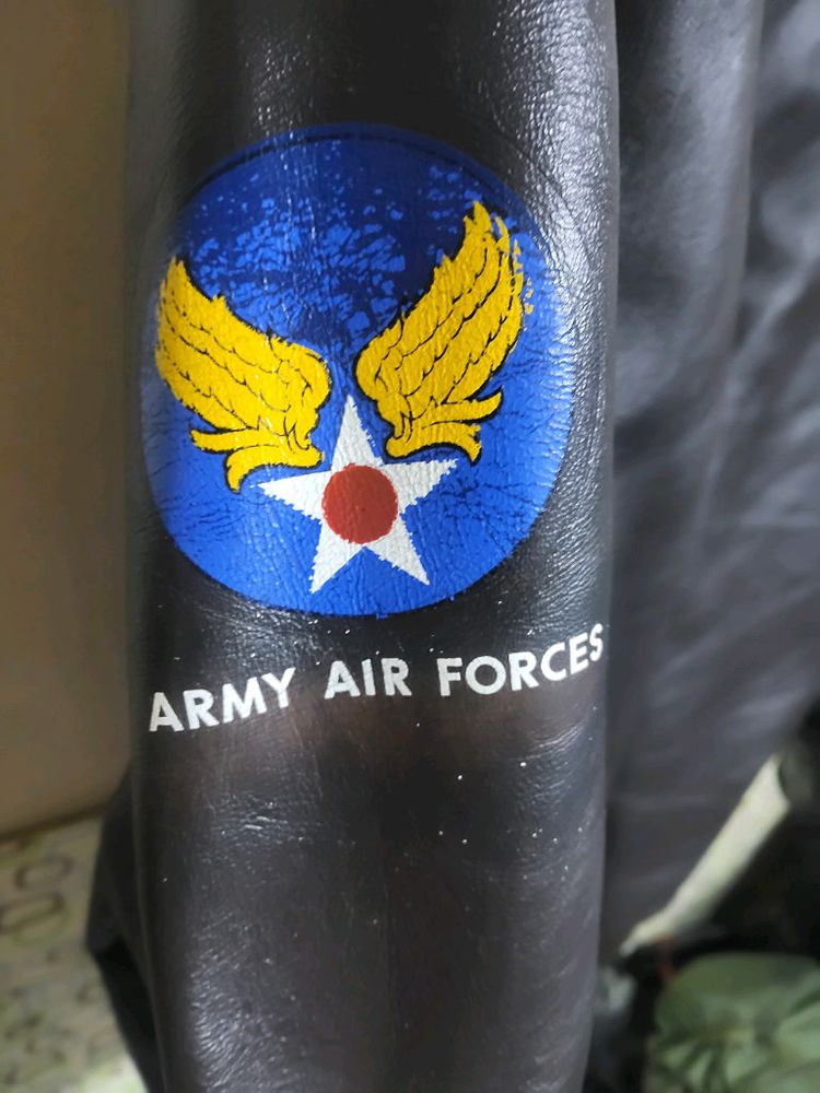 US AUTHENTIC MFG A-2 가죽자켓 이미지