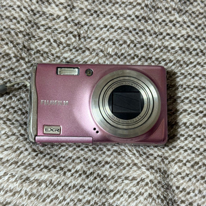 후지필름 finepix F75EXR (F70EXR 동일모델) 핑크 디카 이미지