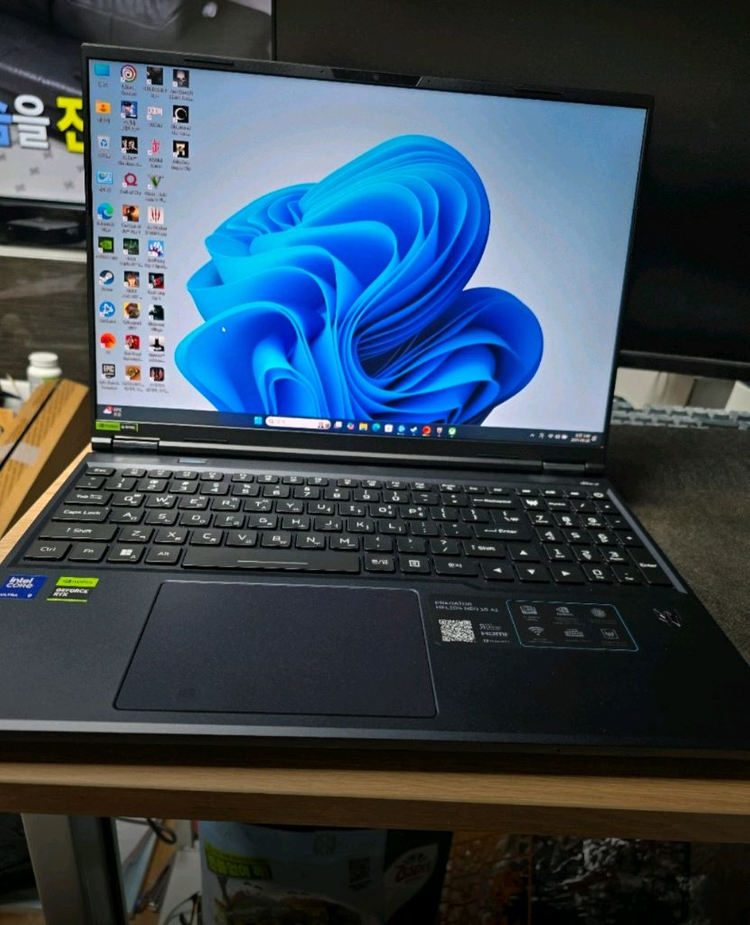 헬리오스 프레데터 네오16 rtx5070ti 이미지