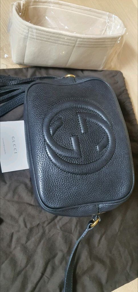 구찌 테슬 크로스백/카메라백/디스코백 정품A급(감정O)프라다루이비통디올고야드샤넬셀린느보테가생로랑발렌시아가버버리가방 이미지