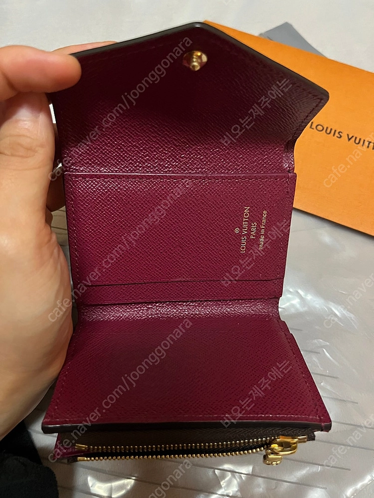 정품 루이비통 조에월릿 지갑 이미지