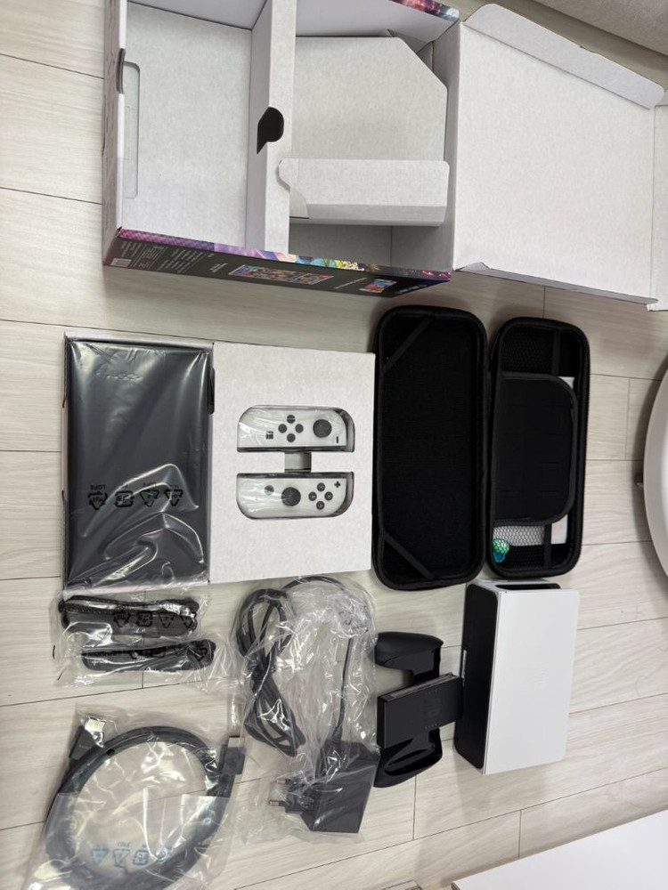 [마리오 OLED 1번] 닌텐도 스위치 OLED 마리오에디션 판매합니다. 이미지