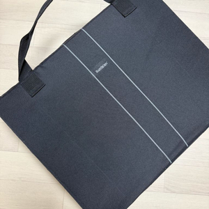 [베이비뵨] 트래블 크립 라이트 / 플레이야드형 휴대용 접이식 아기 침대 블랙 이미지