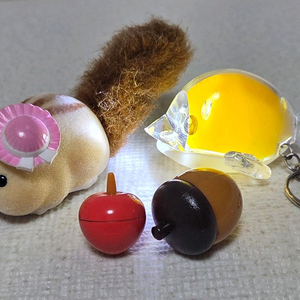 [장난감] 데굴데굴 다람이 친구(크림) + 불빛키링 덤 이미지