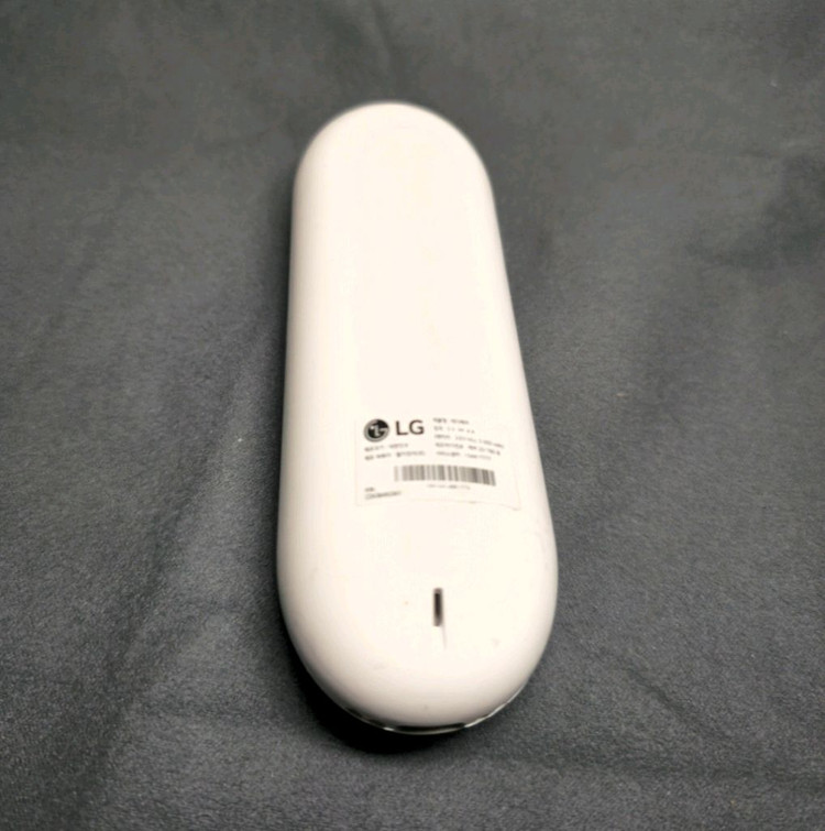 LG 프라엘 (모델명: HGN1, HGN2V)라는 탈모 치료 컨트롤러(리모컨) 이미지