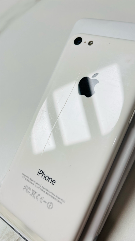 아이폰 5c 화이트 16기가 카메라무음 배터리100 #233 이미지