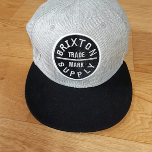 모자 요즘 햇빛 등 가리개로도 좋습니다 편하게 보세요 각각 1000원 이미지