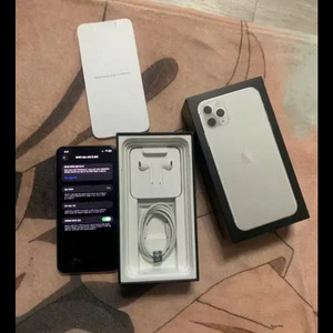 아이폰11 프로맥스 64g 풀박 이미지