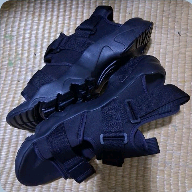 나이키 캐넌 샌들 255(260) 택비포함 이미지