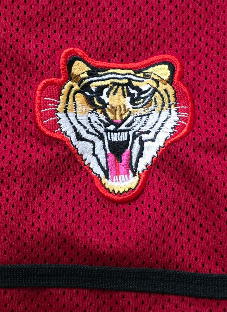 [105] 기아타이거즈 셔츠형 올드 원정 유니폼 이미지