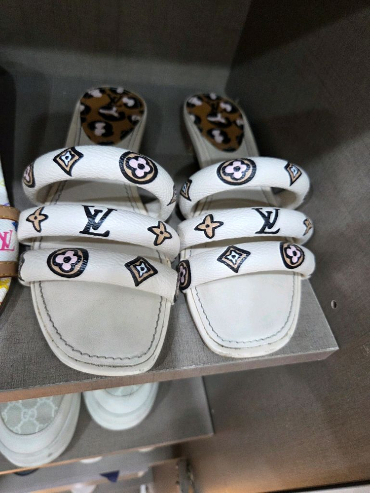 루이비통 여성 모노그램 슬리퍼 37 이미지