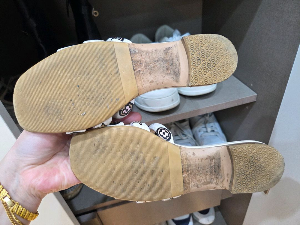 루이비통 여성 모노그램 슬리퍼 37 이미지