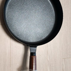 무쇠후라이팬 이미지