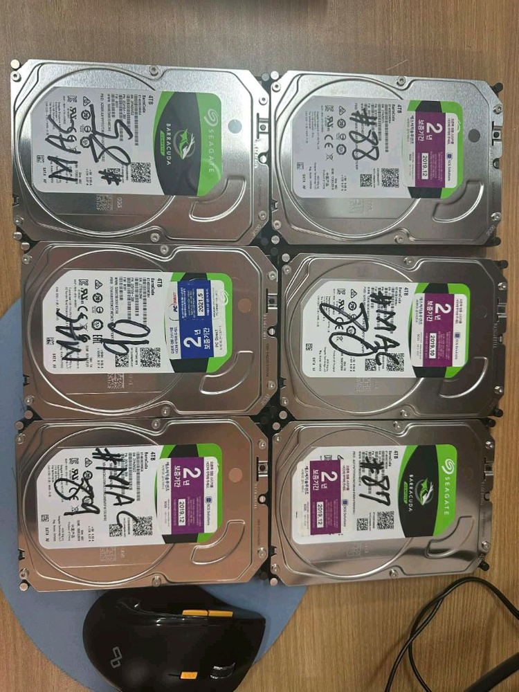 4TB 하드디스크 1ㅔ개 세트 이미지