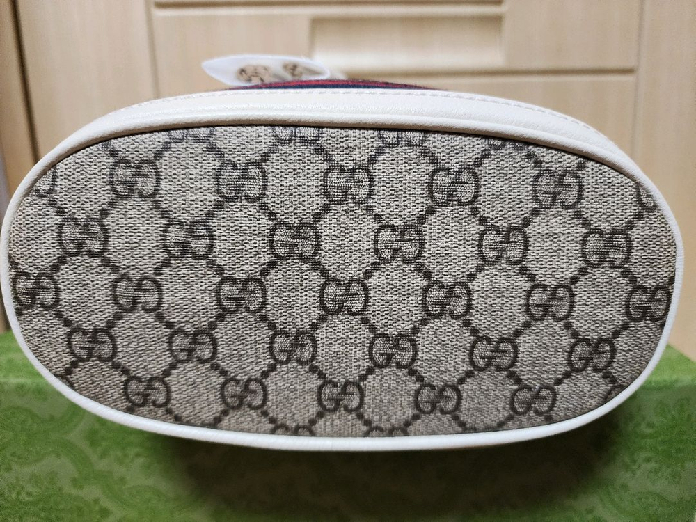 구찌 오피디아 GG 버킷백 미사용 새상품 이미지