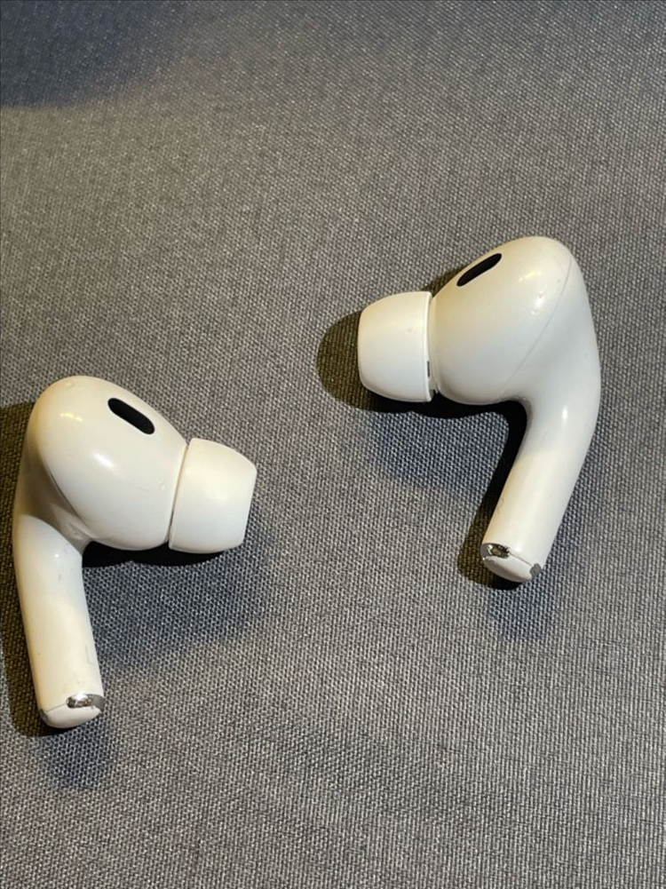 에어팟 프로2 이미지