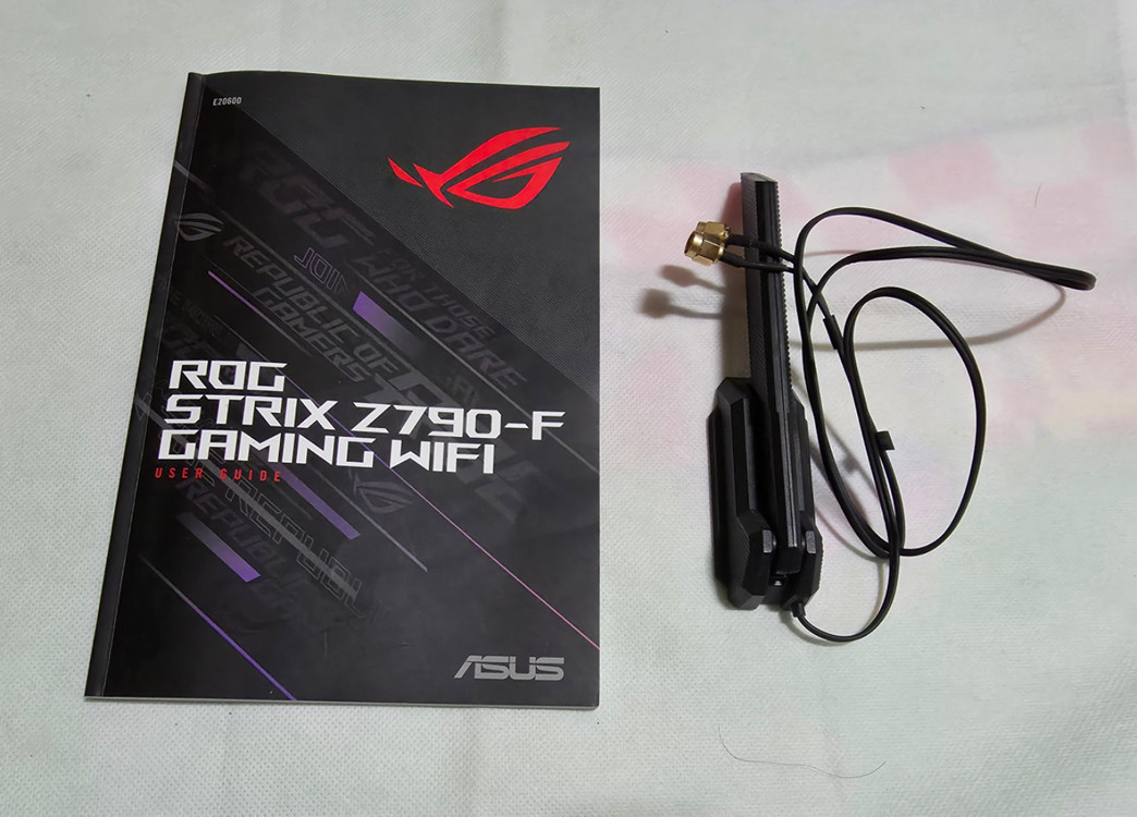 asus rog strix z790 f gaming wifi 이미지