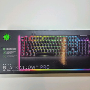 레이저 블랙위도우 v4 pro 이미지