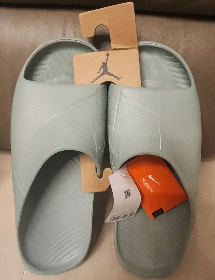 조단 포스트 슬라이드 270mm 290mm 조던 슬리퍼 샌들 르브론 나이키 이미지