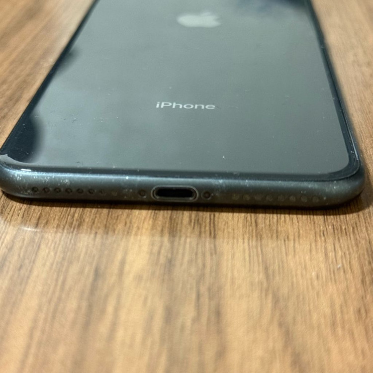 아이폰 8 플러스 블랙 64GB 이미지
