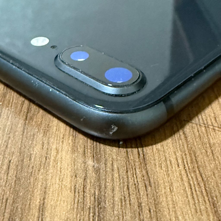 아이폰 8 플러스 블랙 64GB 이미지