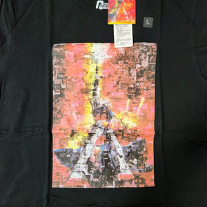 유니클로 기동전사 건담 티셔츠 L 사이즈 2종 이미지