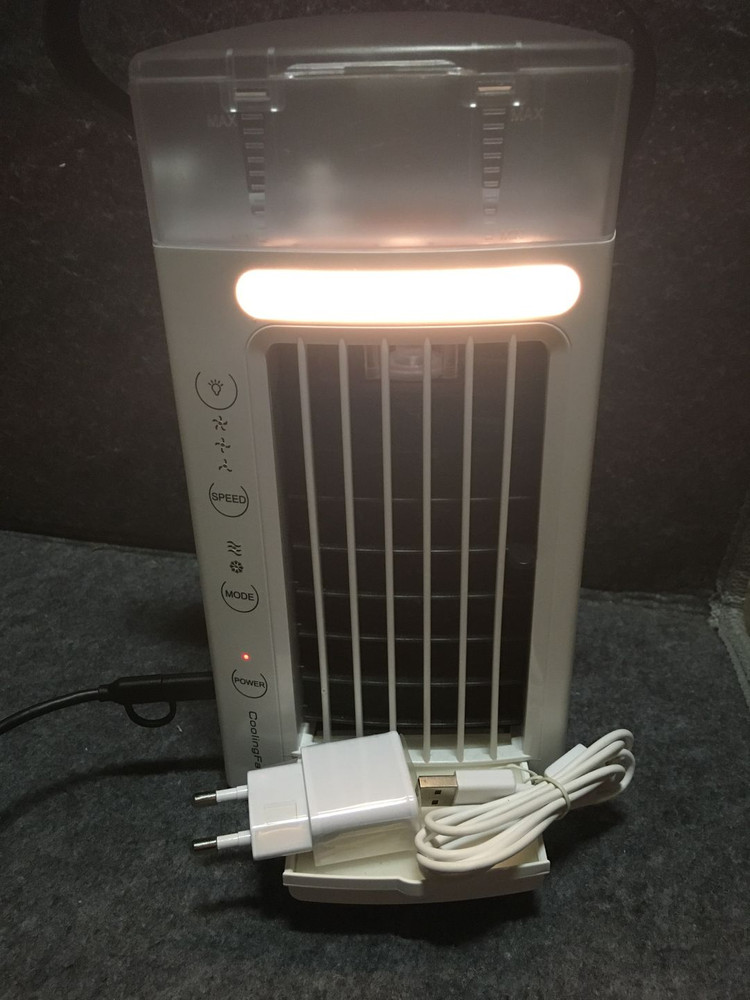 쿨링팬 4 in 1 휴대용 미니 냉풍기 이미지