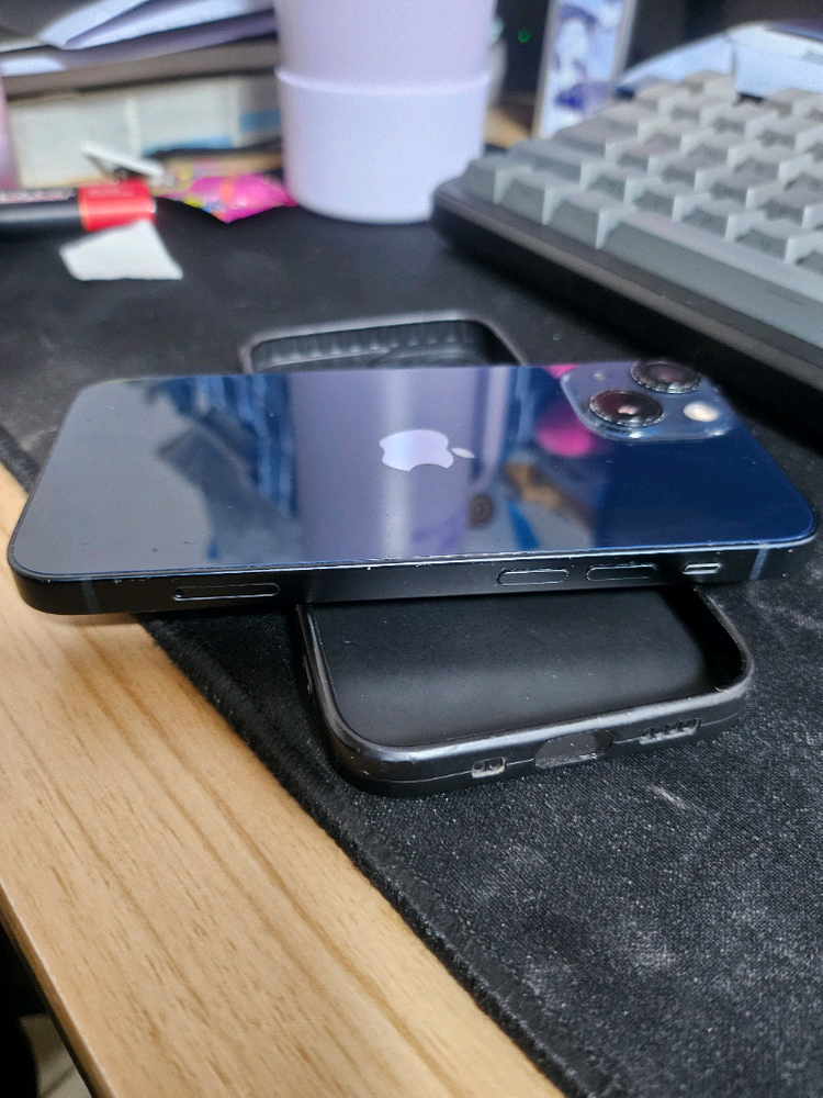 아이폰13미니. 미드나잇 128 배터리76 이미지