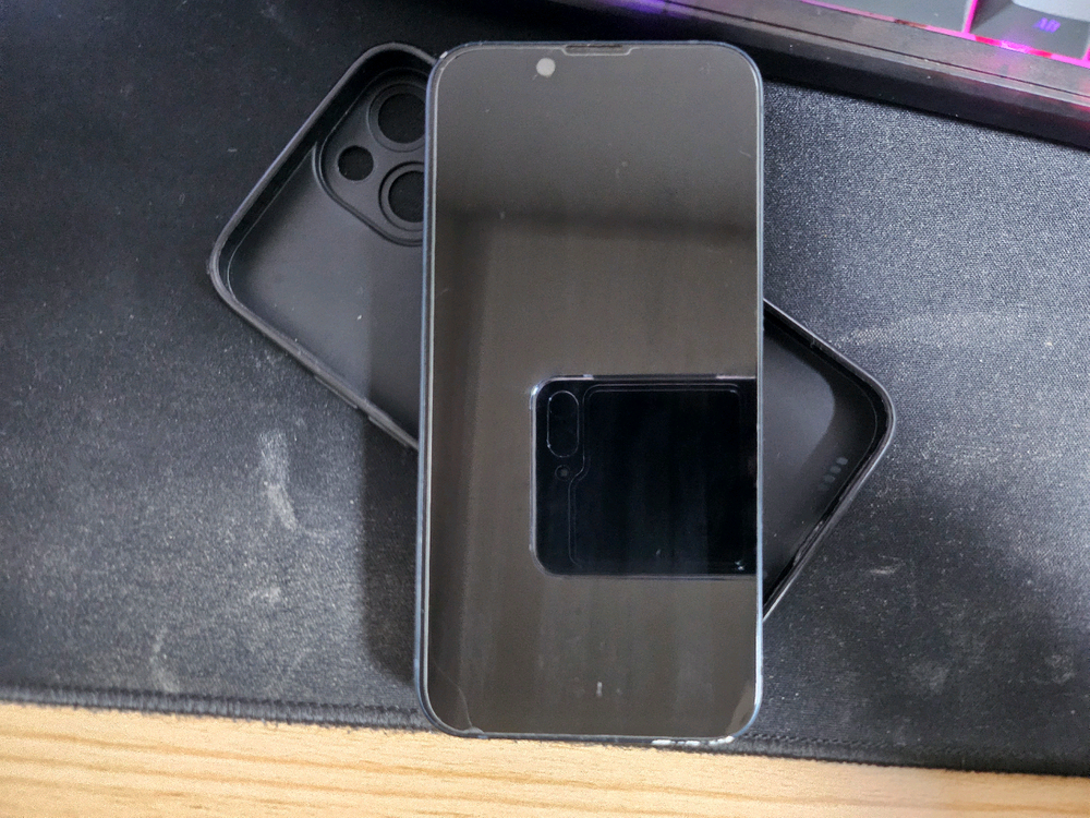 아이폰13미니. 미드나잇 128 배터리76 이미지