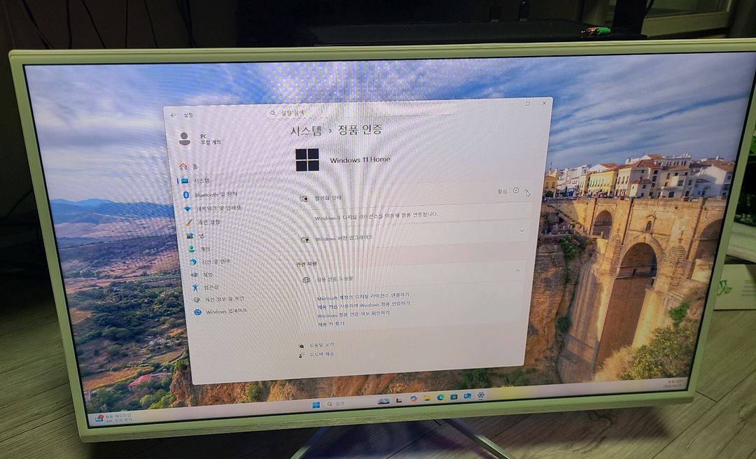 4060ti 컴퓨터 풀세트 팝니다 (32모니터,키보드,마우스,스피커) 이미지