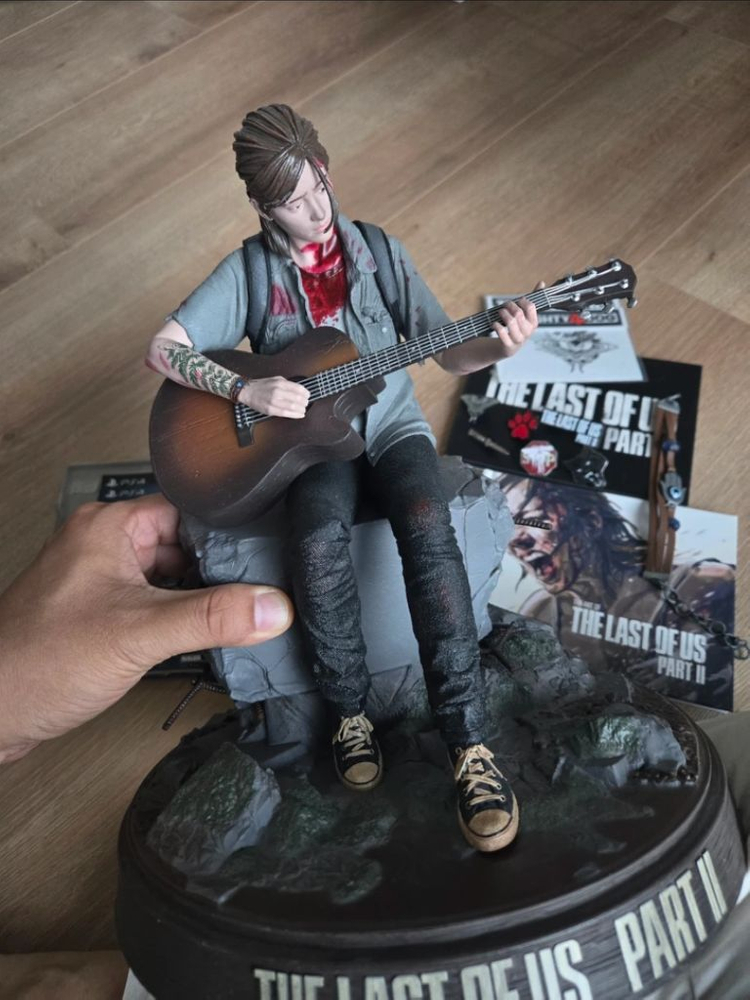 라스트 오브 어스 2 한정판 (엘리 스태츄 및 부속품 완비) 이미지