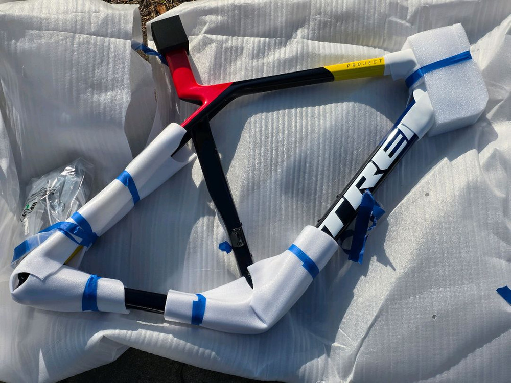 마돈 SLR 8세대 M 사이즈 프레임셋 판매 이미지