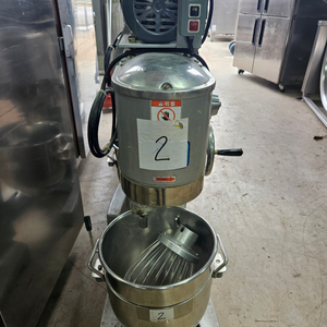 대영제과제빵 업소용 중고 반죽기 20L대영제과제빵 업소용 중고 반죽기 20L 이미지