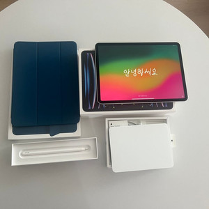 2022 아이패드 프로 11 4세대 M2칩 + 정품 케이스 + 2세대 펜슬 + 매직 트렉패드 이미지