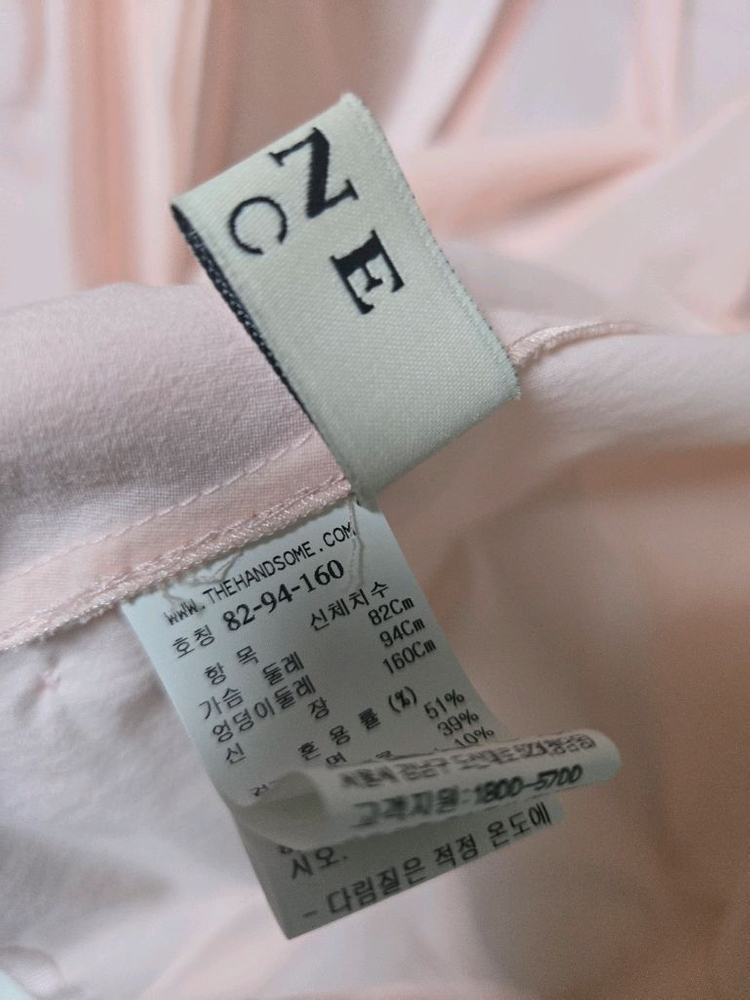 한섬마인 언밸런스 헴 버튼 턴업셔츠 QC,제품 이미지