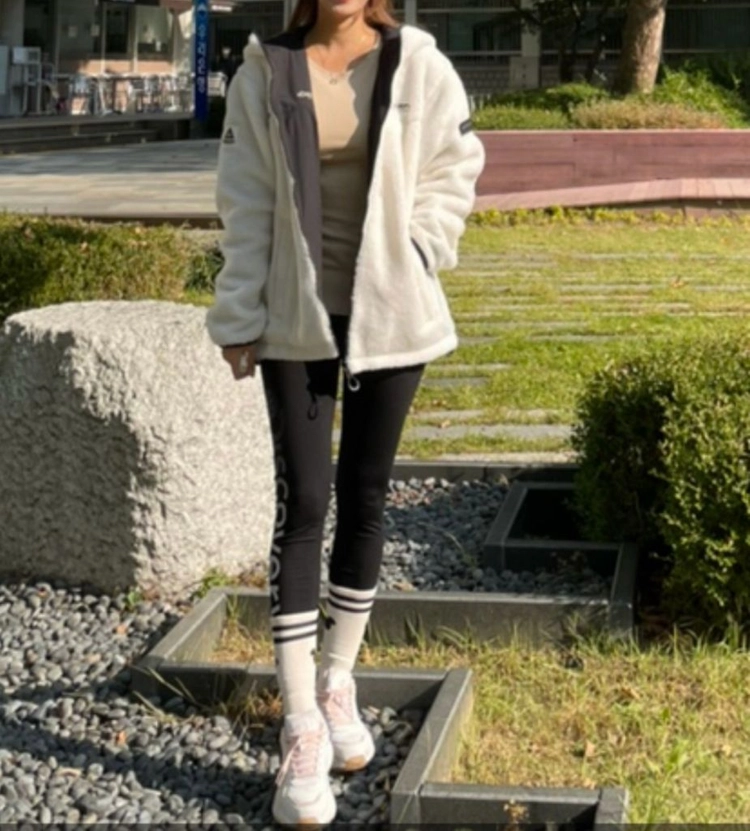 상태좋음)디스커버리.남여공용.양면자켓.리버시블.후리스.플리스.윈드자켓.바람막이.뽀글이.후드.L사이즈.간절기템 이미지