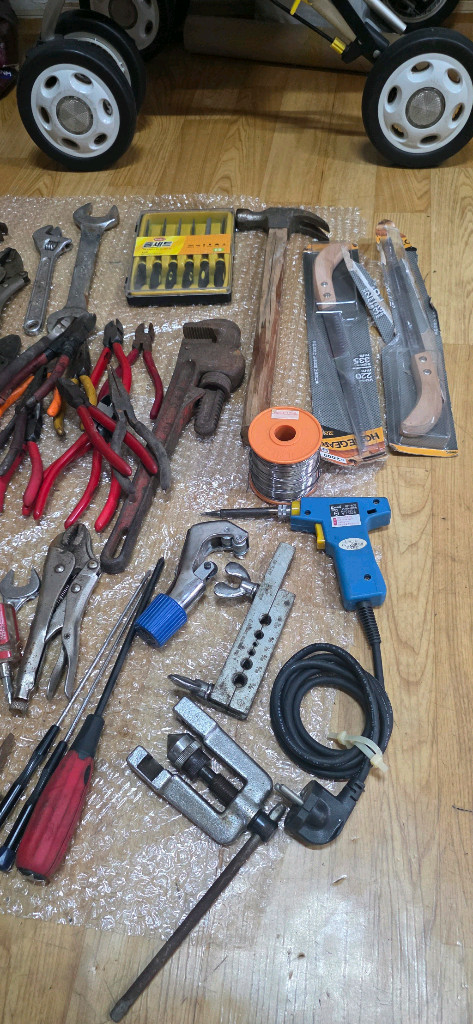 각종 수공구 작업공구 일괄 이미지