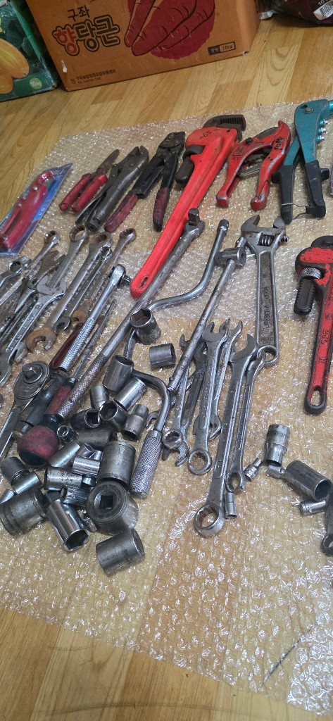 각종 수공구 작업공구 일괄 이미지