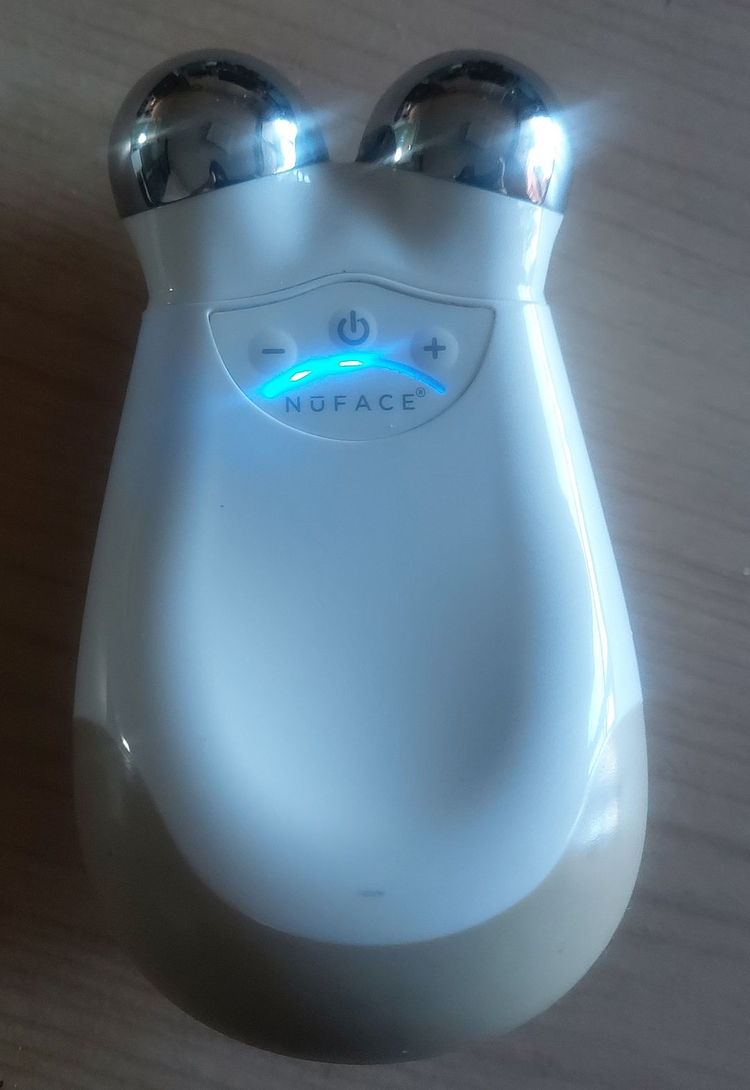 부품용>> 누페이스 트리니티 (nuface 마사지기) 이미지