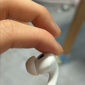 에어팟프로2세대 오른쪽 유닛 판매합니다! 이미지