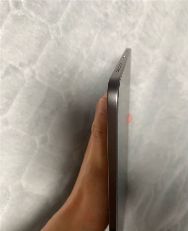 아이패드 에어4 이미지