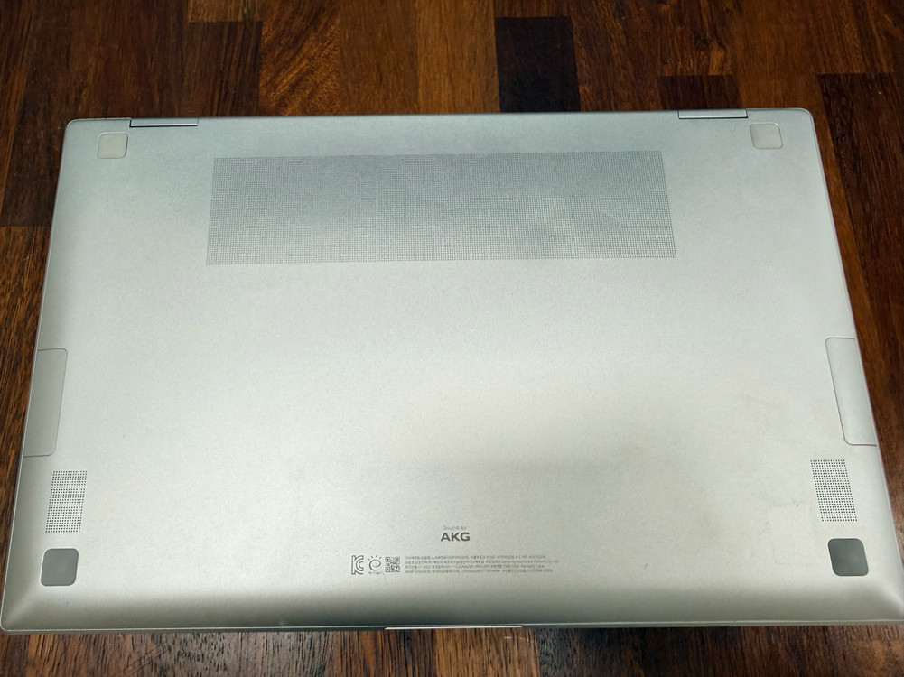 삼성 갤럭시북 프로360 2-in-1 컨버터블 노트북 이미지