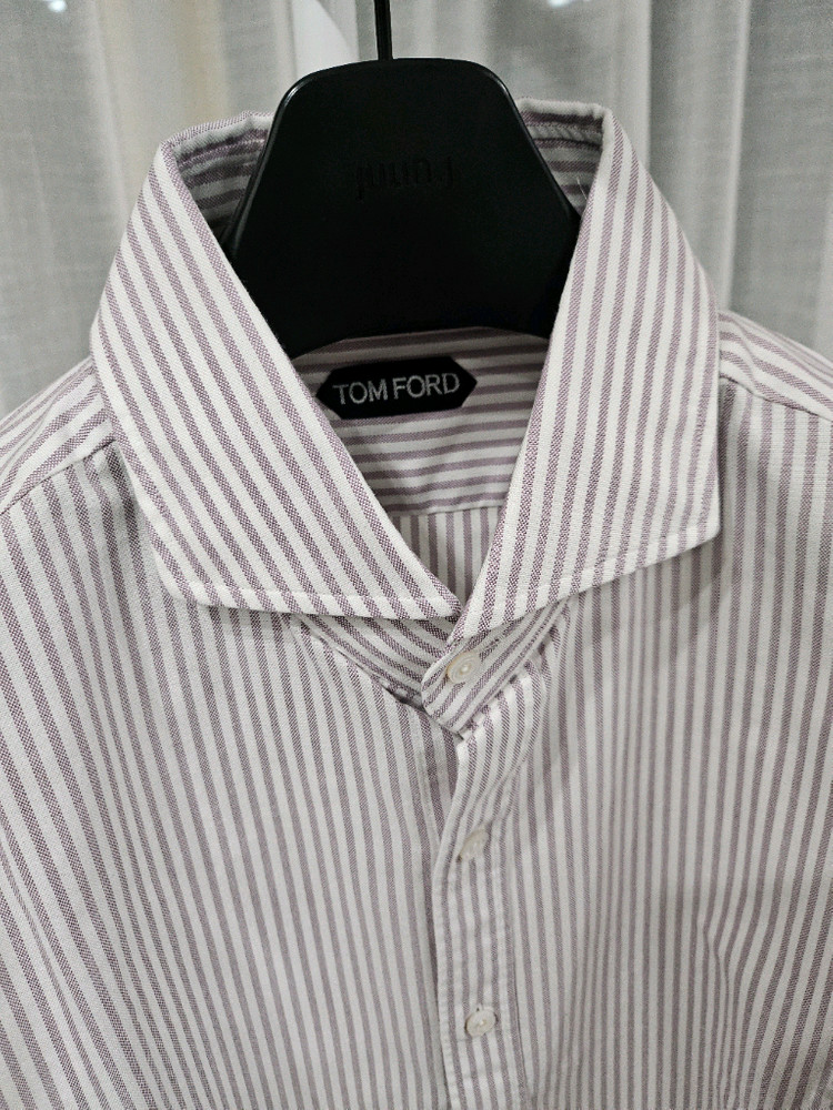 톰포드 스트라이프 셔츠 44 이미지