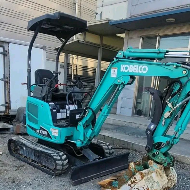 코벨코 SK17SR 미니 굴삭기코벨코 SK17SR 미니 굴삭기 집게장착 이미지