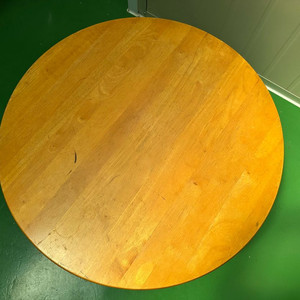 원형 접이식 식탁 이미지