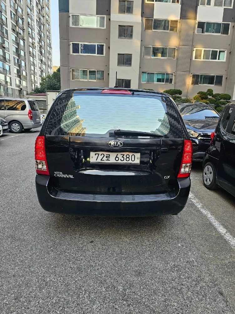 대형 승합차 이미지