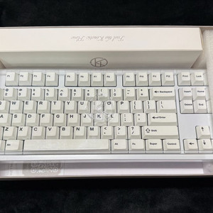 키네틱스 헤르츠87 풀알루미늄 커스텀 키보드 캔디블루 이미지