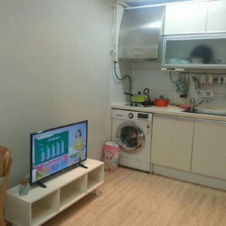 32인치 LED HDTV 새제품 모니터 티비 이미지