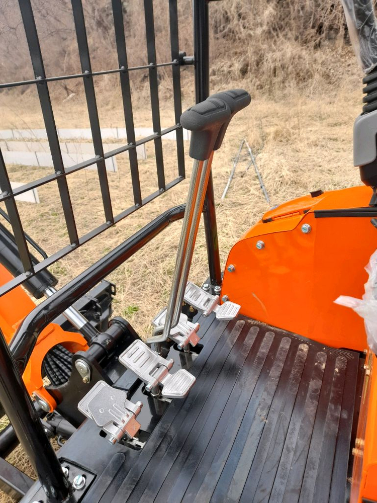 1.7톤 포크레인 미니굴삭기 017 농기계장비 집게장착 무료배송 바가지 풀옵션 이미지